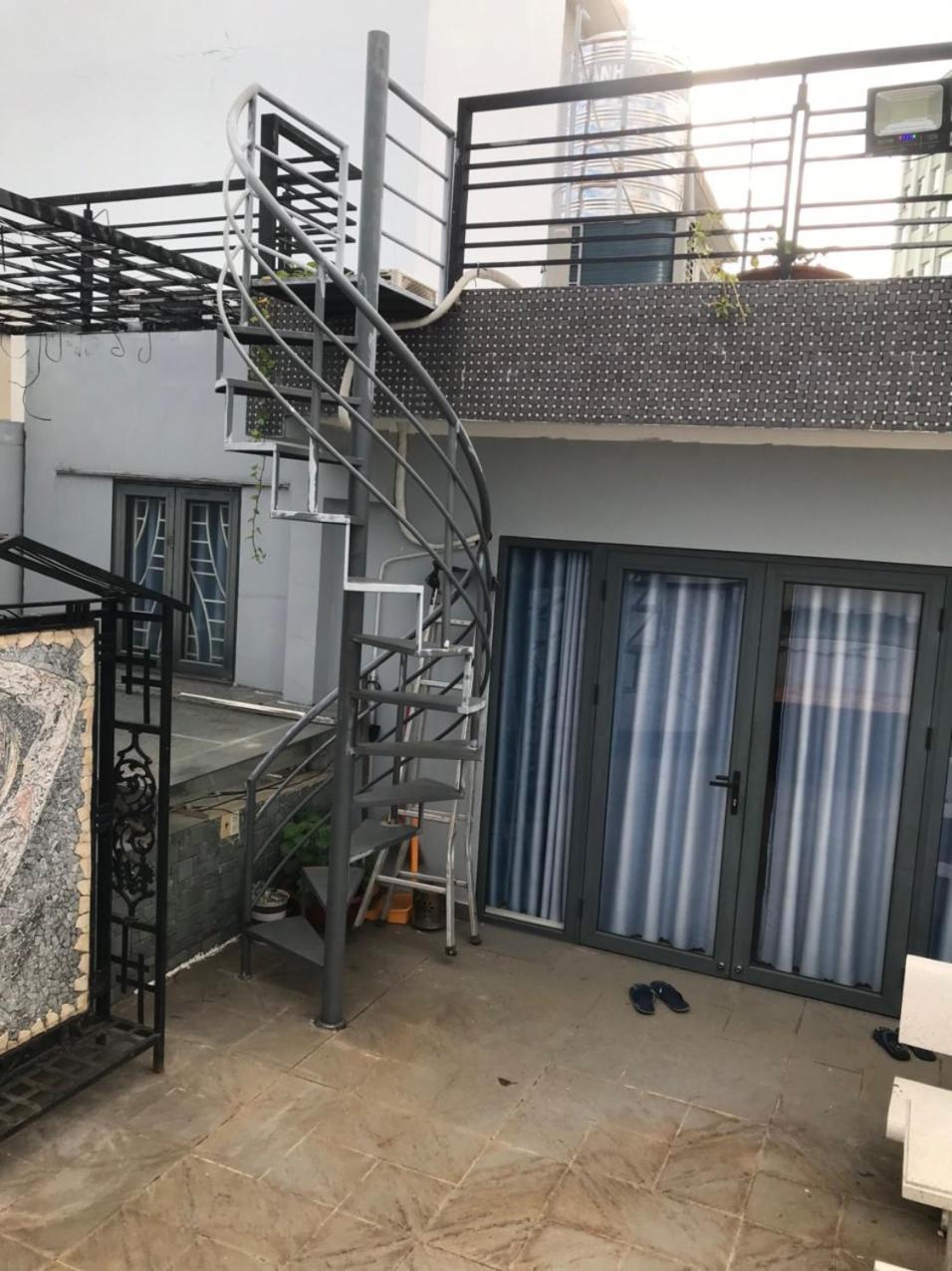 Royal With Airy & Spacious Balcony * Hô Chi Minh-Ville